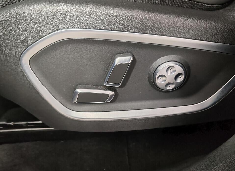 Geely Tugella, I 2.0 AT (238 л.с.) 4WD