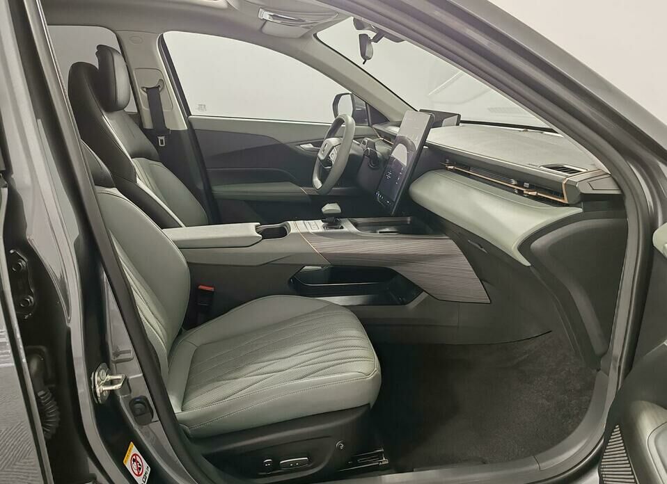 Changan Lamore 1.5 AMT (180 л.с.)