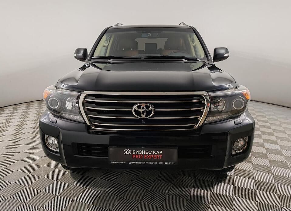 Toyota Land Cruiser, 200 Series Рестайлинг 1 4.5d AT (235 л.с.) 4WD