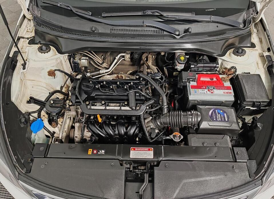 Kia Rio, IV X-Line 1.4 AT (100 л.с.)