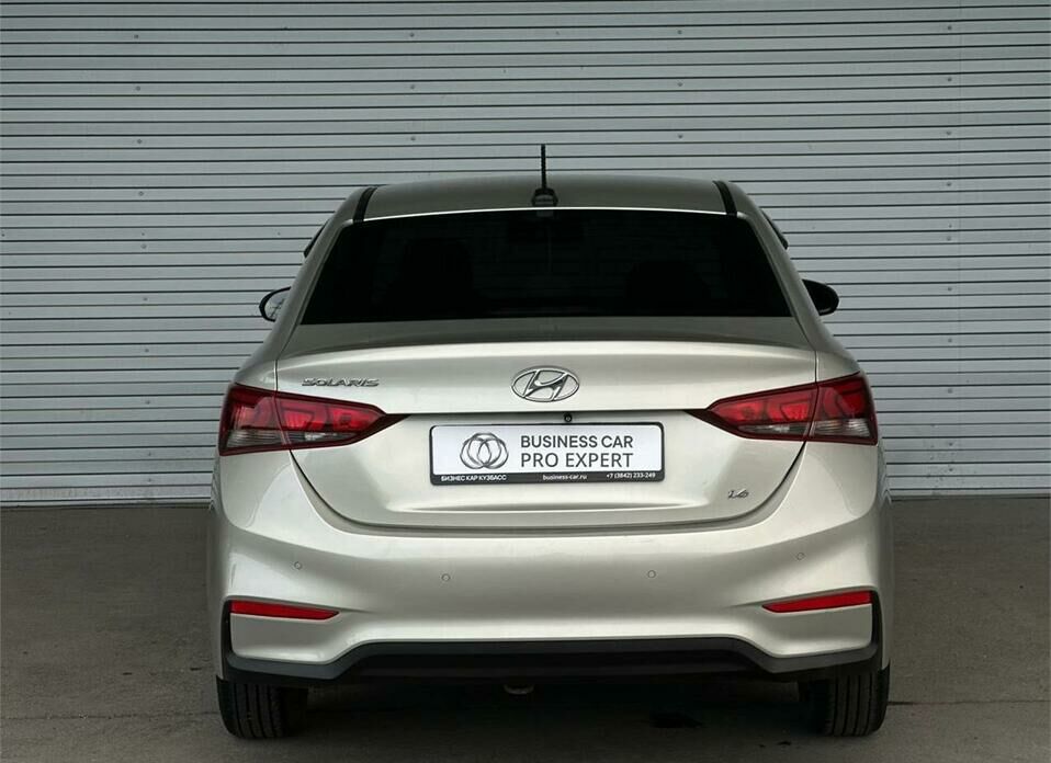Hyundai Solaris 1.6 AT (123 л.с.)