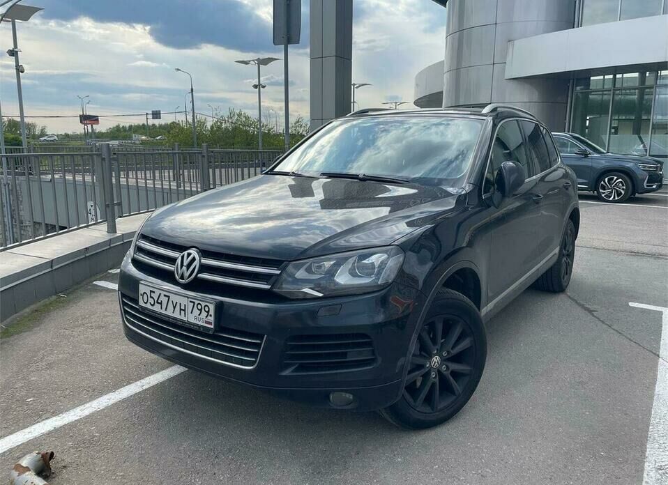 Volkswagen Touareg 3.0d AT (204 л.с.) 4WD