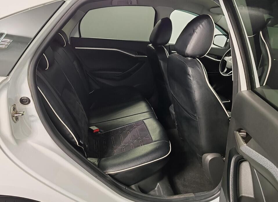 LADA (ВАЗ) Vesta, I 1.6 CVT (113 л.с.)