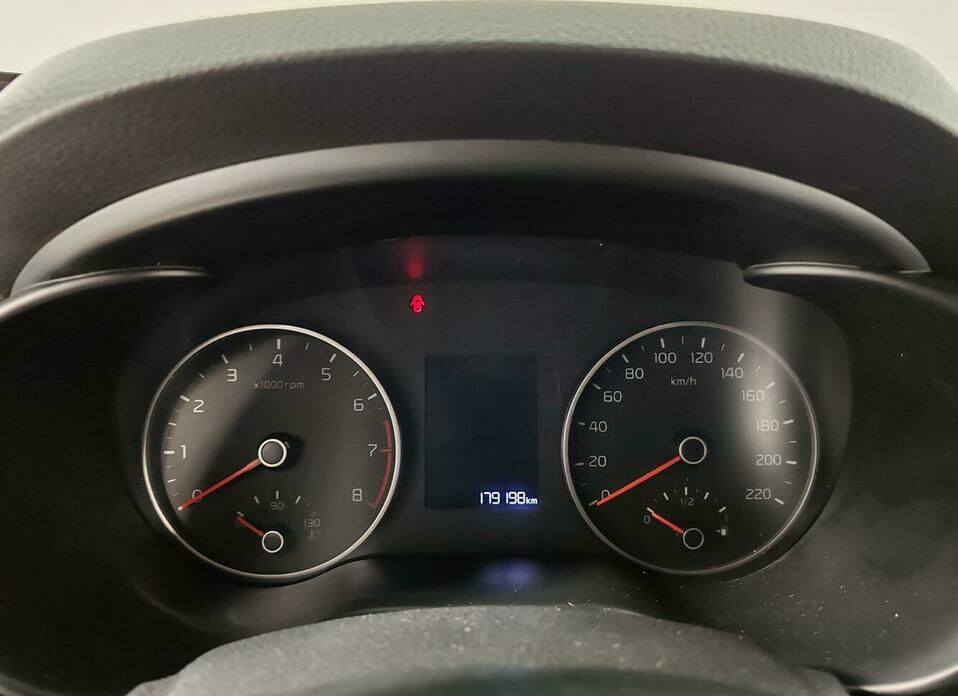 Kia Rio 1.6 AT (123 л.с.)