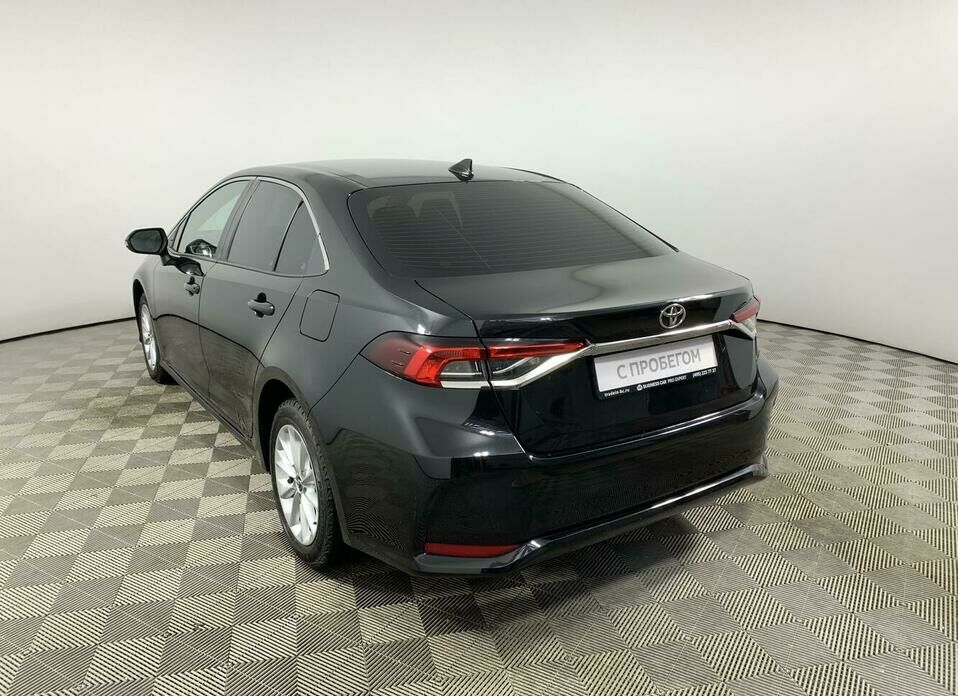 Toyota Corolla 1.6 CVT (122 л.с.)