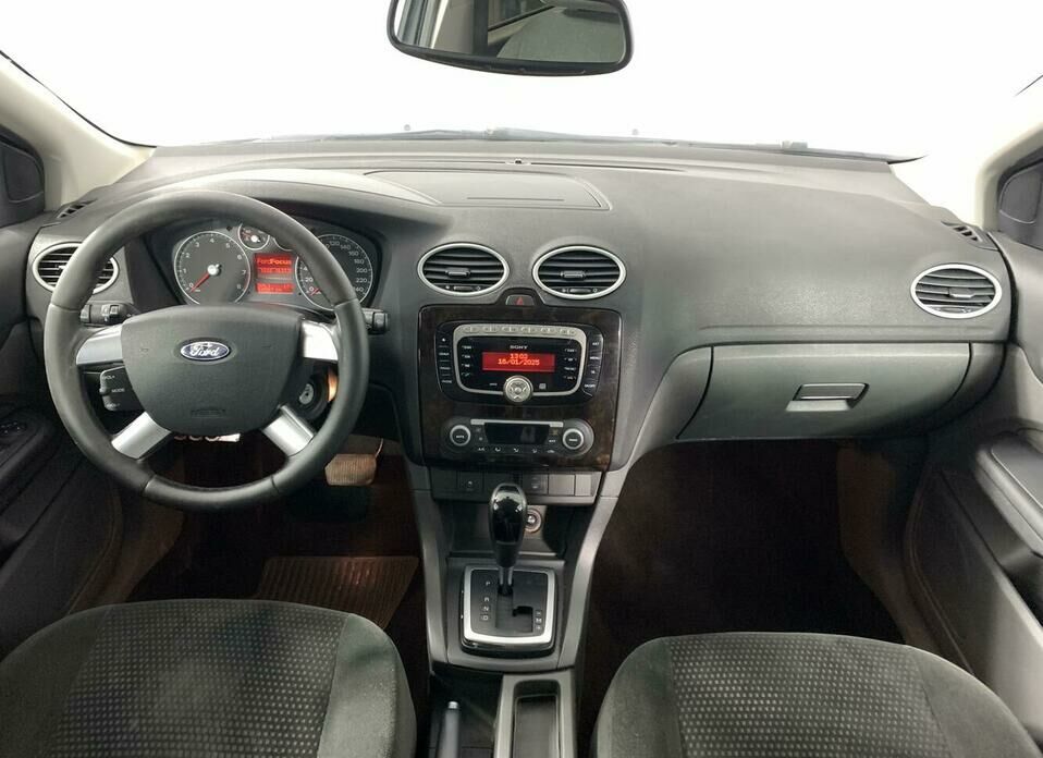 Ford Focus 2.0 AT (145 л.с.)