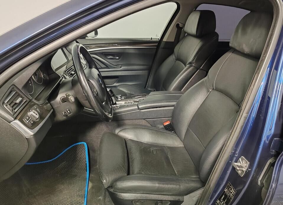 BMW 5 серии, VI (F10/F11/F07) 530d xDrive 3.0d AT (258 л.с.) 4WD