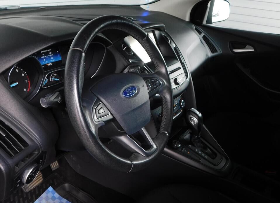 Ford Focus, III Рестайлинг 1.6 AMT (125 л.с.)