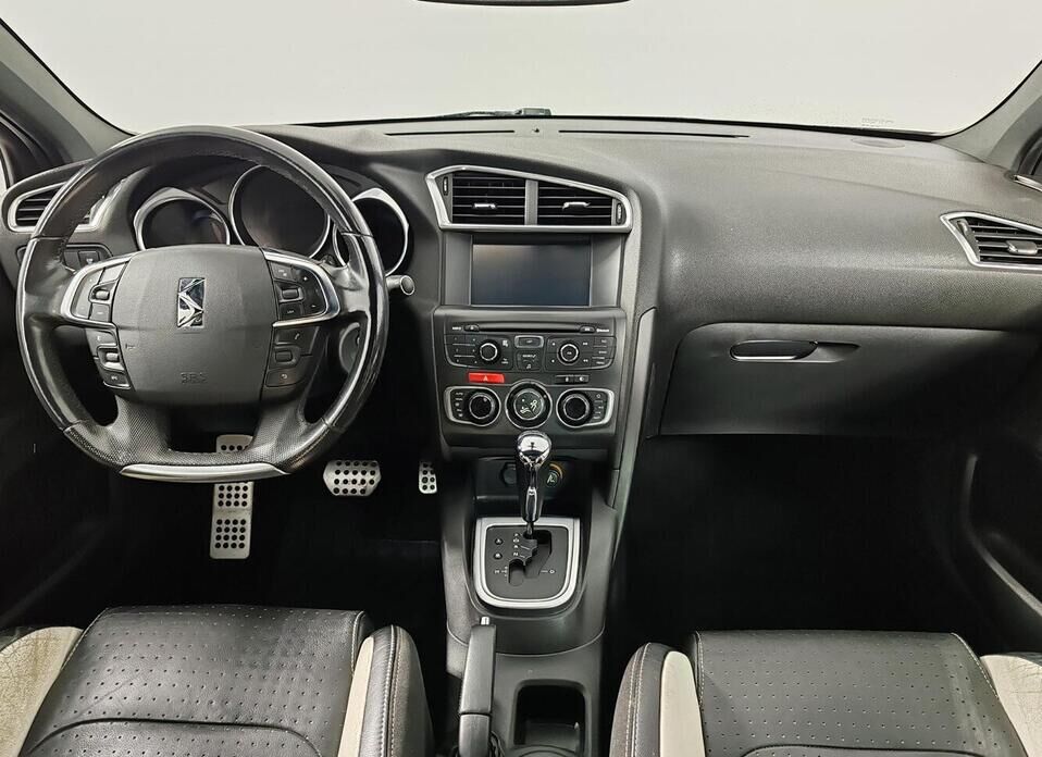 Citroen DS4 1.6 AT (150 л.с.)