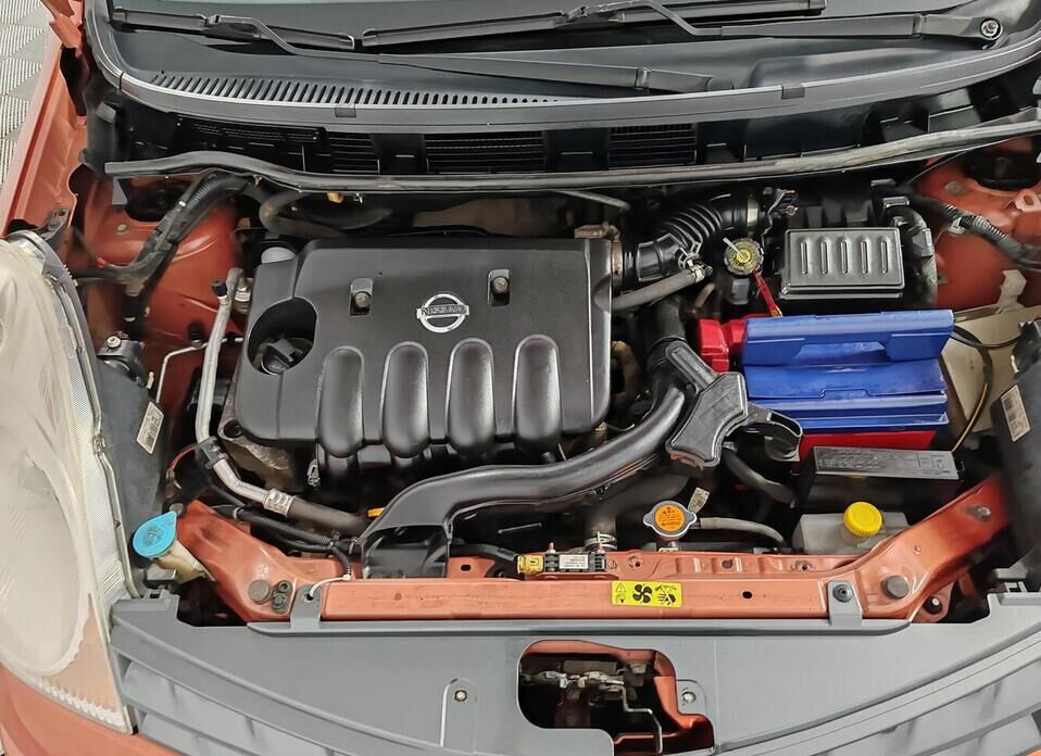 Nissan Note 1.6 AT (110 л.с.)