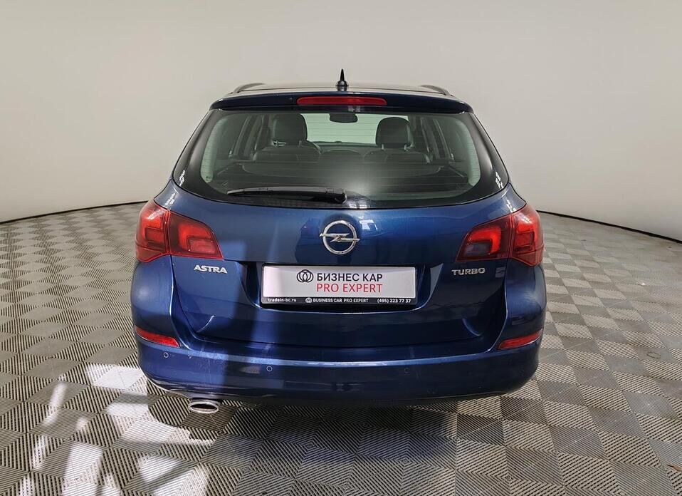 Opel Astra 1.4 MT (140 л.с.)