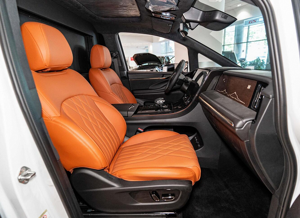 GAC M8 2.0 AT (231 л.с.)