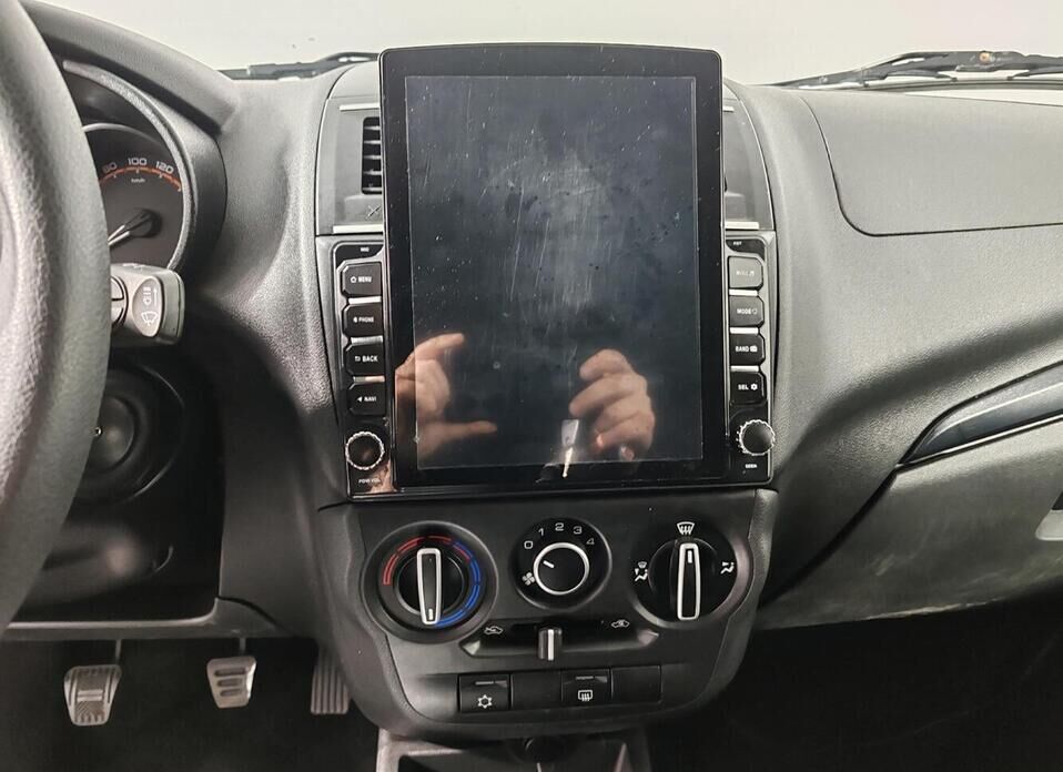 LADA (ВАЗ) Granta, I Рестайлинг 1.6 MT (90 л.с.)