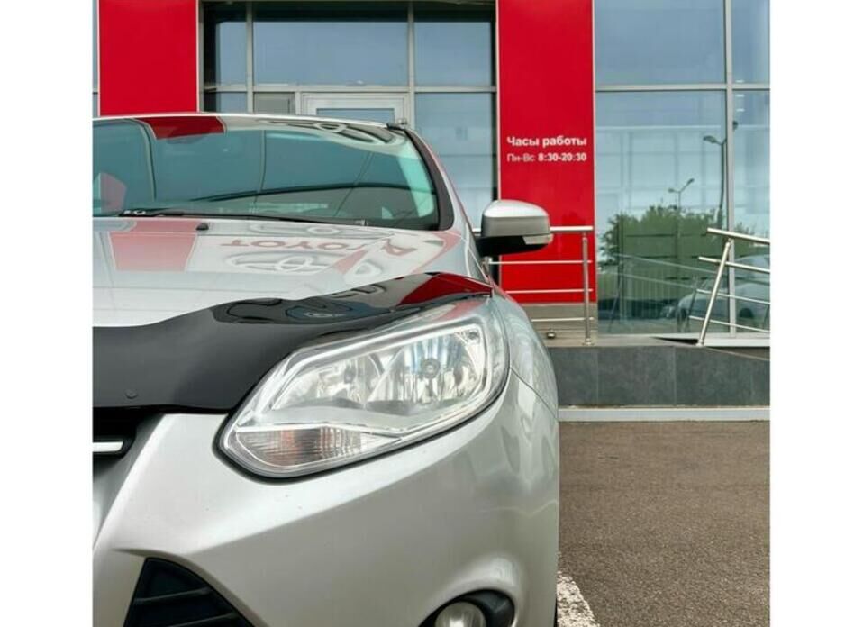 Ford Focus, III 1.6 MT (125 л.с.)
