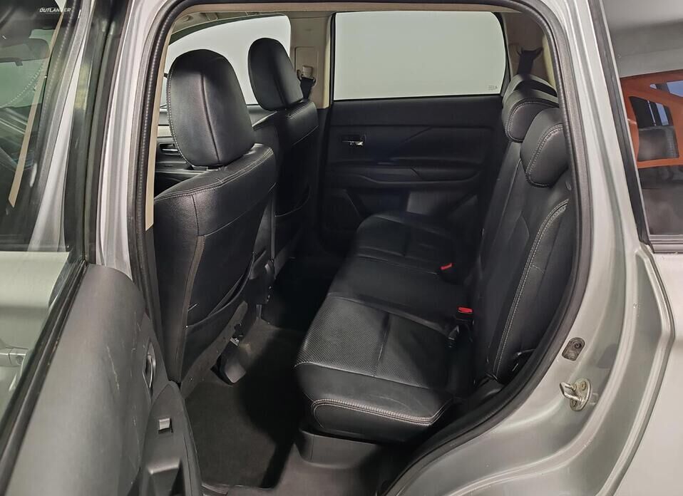Mitsubishi Outlander, III 2.4 CVT (167 л.с.) 4WD
