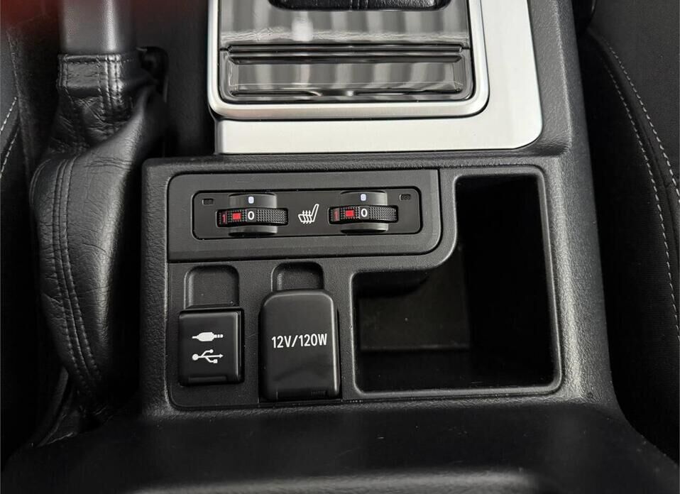 Toyota Land Cruiser Prado, 150 Series Рестайлинг 2 2.7 AT (163 л.с.) 4WD