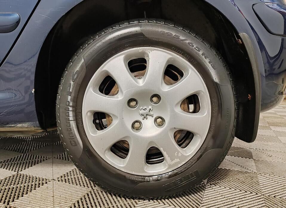 Peugeot 307, I Рестайлинг 1.6 AT (109 л.с.)