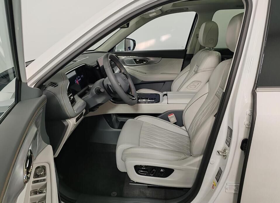 GAC GS8, II 2.0 AT (231 л.с.) 4WD