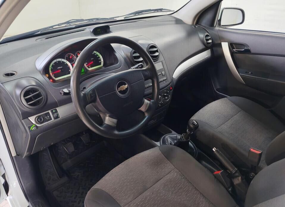 Chevrolet Nexia 1.5 MT (106 л.с.)