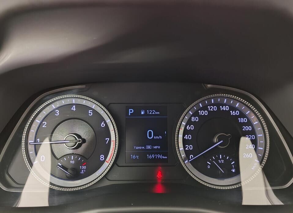 Hyundai Sonata 2.0 AT (150 л.с.)