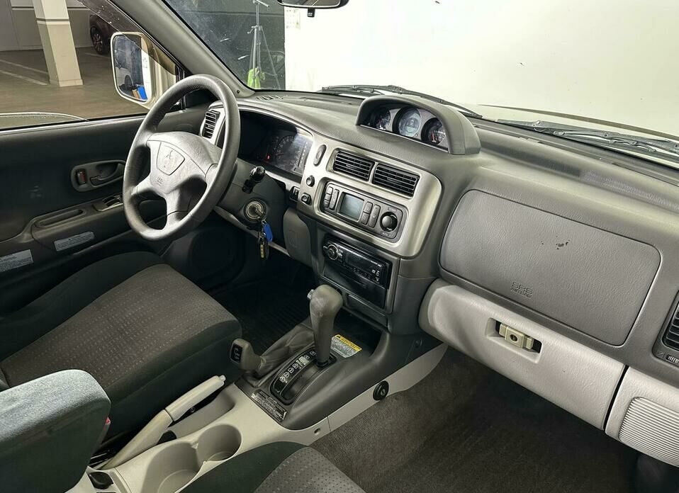 Mitsubishi Pajero Sport 3.0 AT (170 л.с.) 4WD