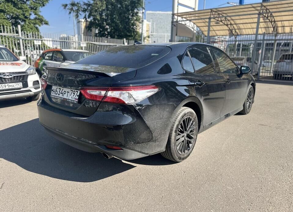 Toyota Camry, VIII (XV70) 2.5 AT (181 л.с.)