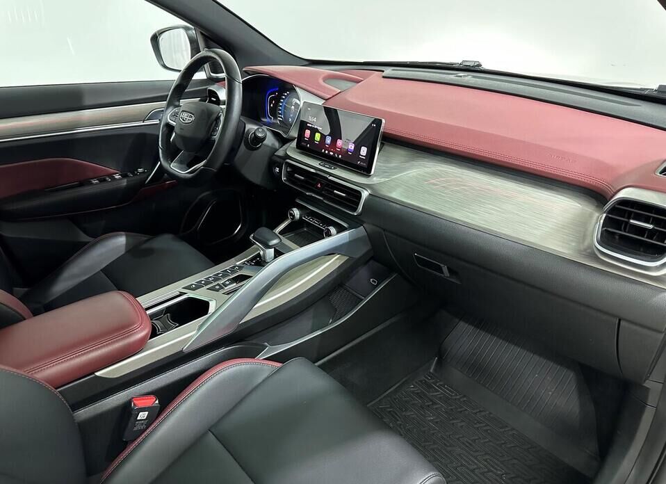 Geely Coolray, I 1.5 AMT (150 л.с.)