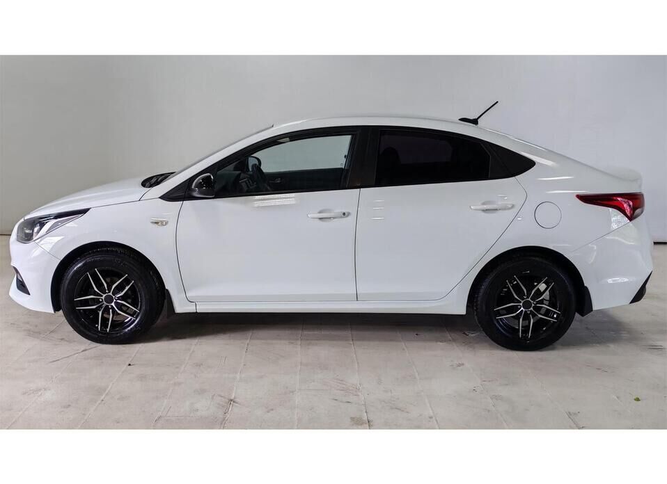 Hyundai Solaris 1.6 AT (123 л.с.)