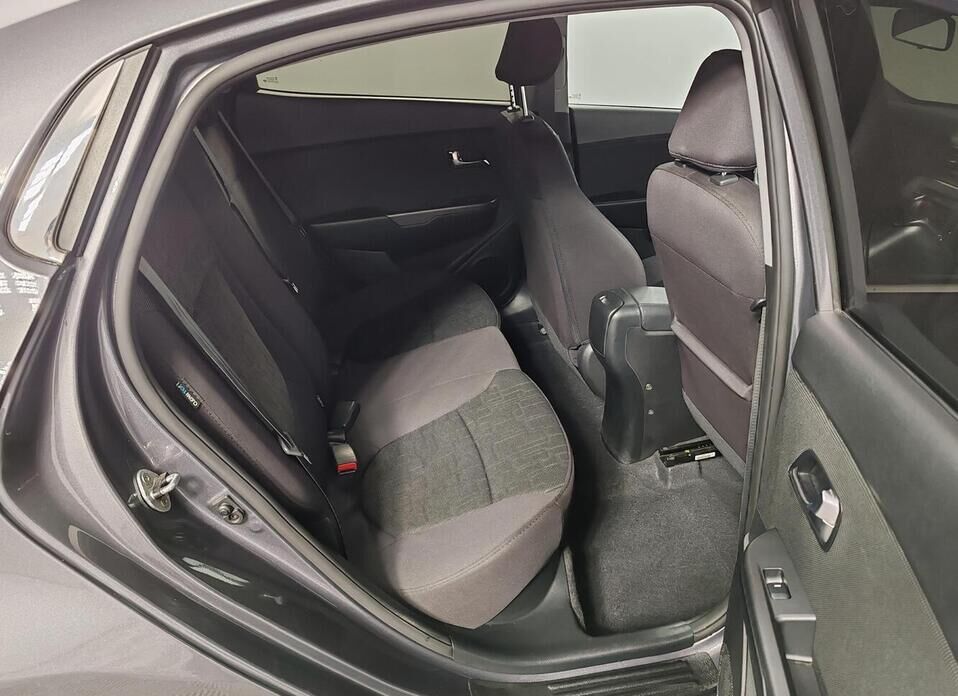 Kia Rio 1.6 MT (123 л.с.)