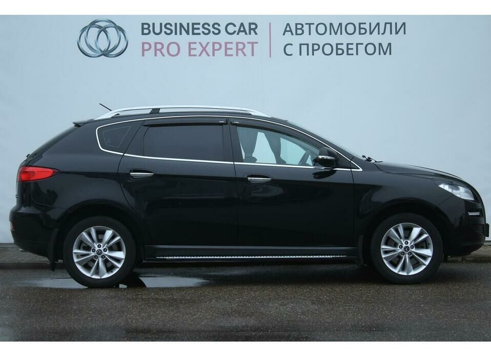 Luxgen U7 Turbo 2.2 AT (175 л.с.) 4WD