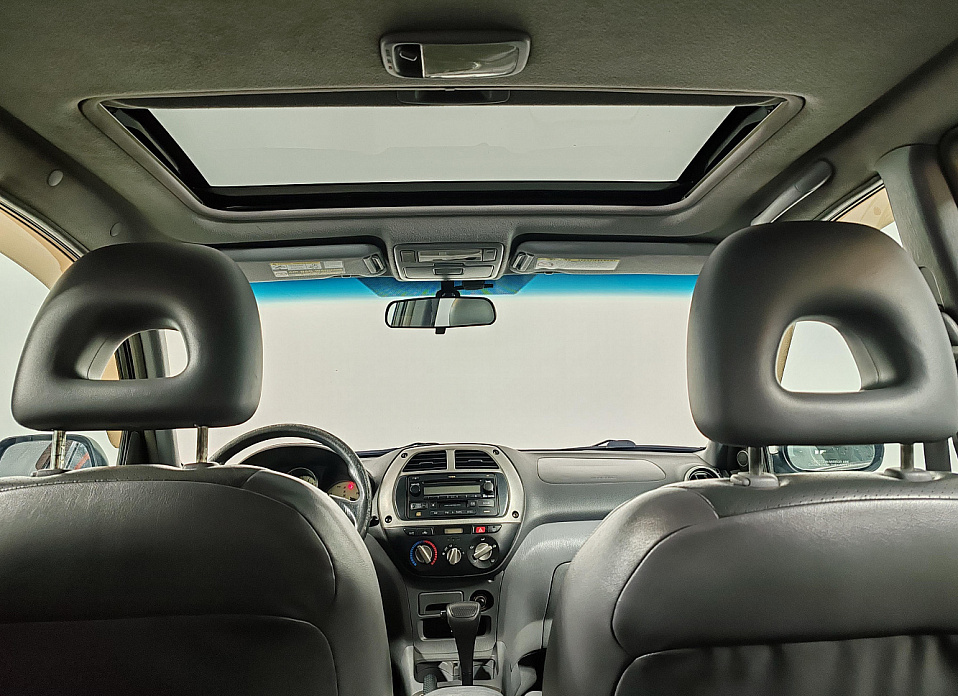 Toyota RAV4, II (XA20) 2.0 AT (150 л.с.) 4WD