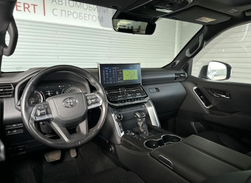 Toyota Land Cruiser, 300 Series 3.4 AT (415 л.с.) 4WD