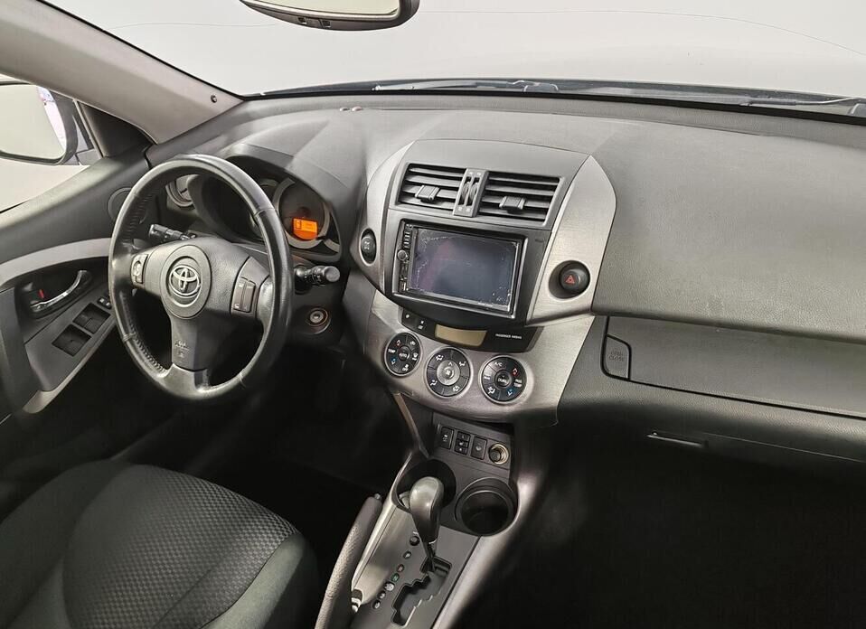 Toyota RAV4 2.4 AT (170 л.с.) 4WD