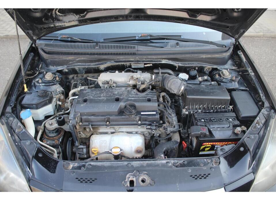 Kia Rio 1.4 AT (95 л.с.)