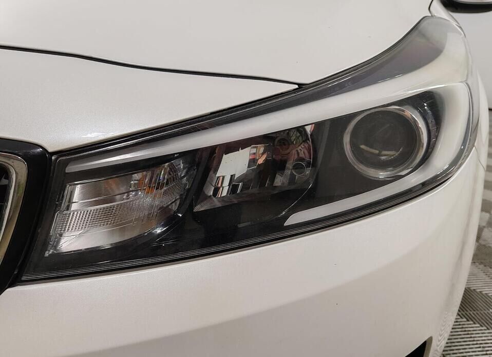Kia Cerato 1.6 AT (130 л.с.)
