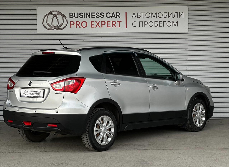 Suzuki SX4, II (S-Cross) Рестайлинг 1.6 AT (117 л.с.)