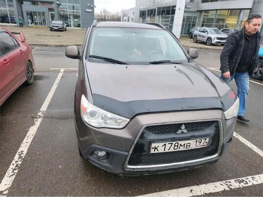 Mitsubishi ASX, 2010 г., 380 445 км