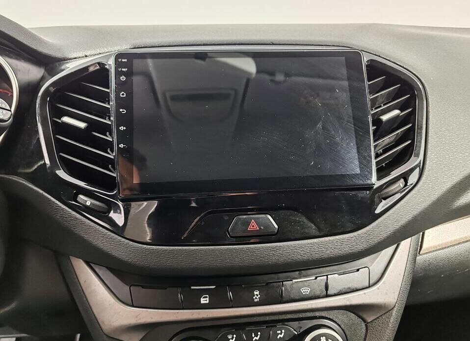 LADA (ВАЗ) Vesta, I 1.8 MT (122 л.с.)