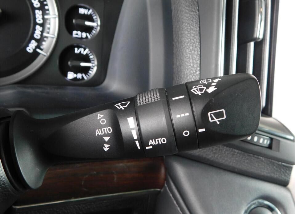 Toyota Land Cruiser 4.5d AT (249 л.с.) 4WD