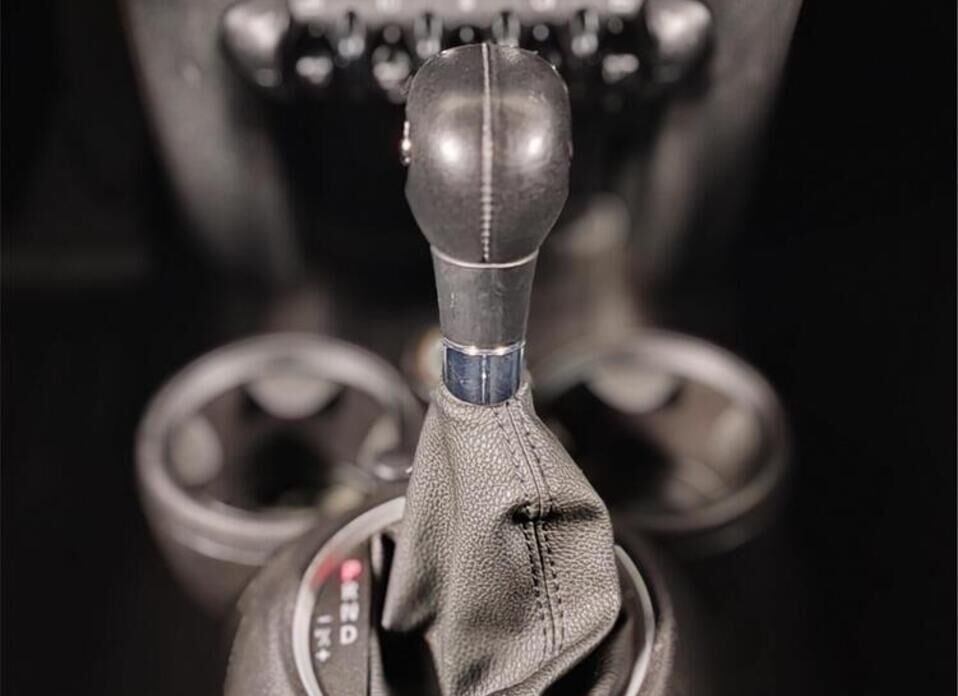 MINI Clubman, I Рестайлинг Cooper 1.6 AT (122 л.с.)