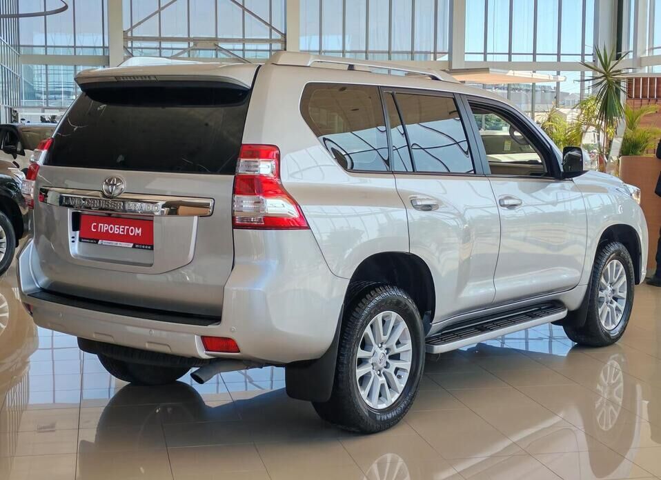 Toyota Land Cruiser Prado, 150 Series Рестайлинг 1 3.0d AT (173 л.с.) 4WD