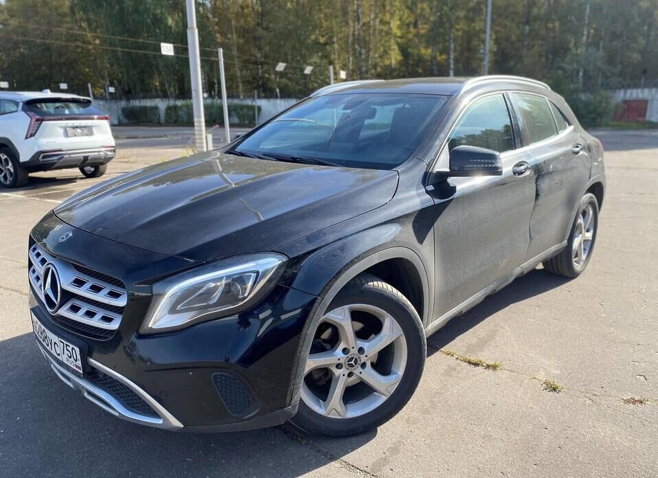 Mercedes-Benz GLA, I (X156) Рестайлинг 200 1.6 AMT (150 л.с.)