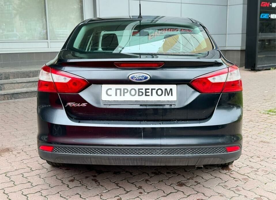 Ford Focus 1.6 MT (125 л.с.)