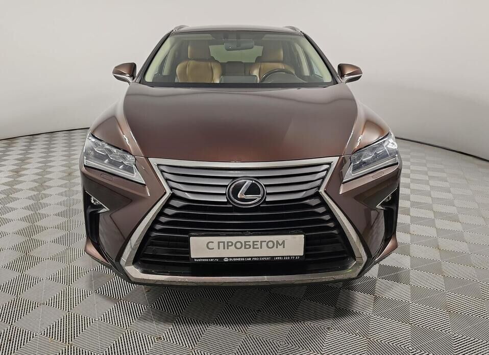 Lexus RX, IV 200t 2.0 AT (238 л.с.) 4WD