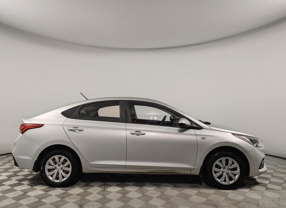 Hyundai Solaris, II 1.6 MT (123 л.с.)