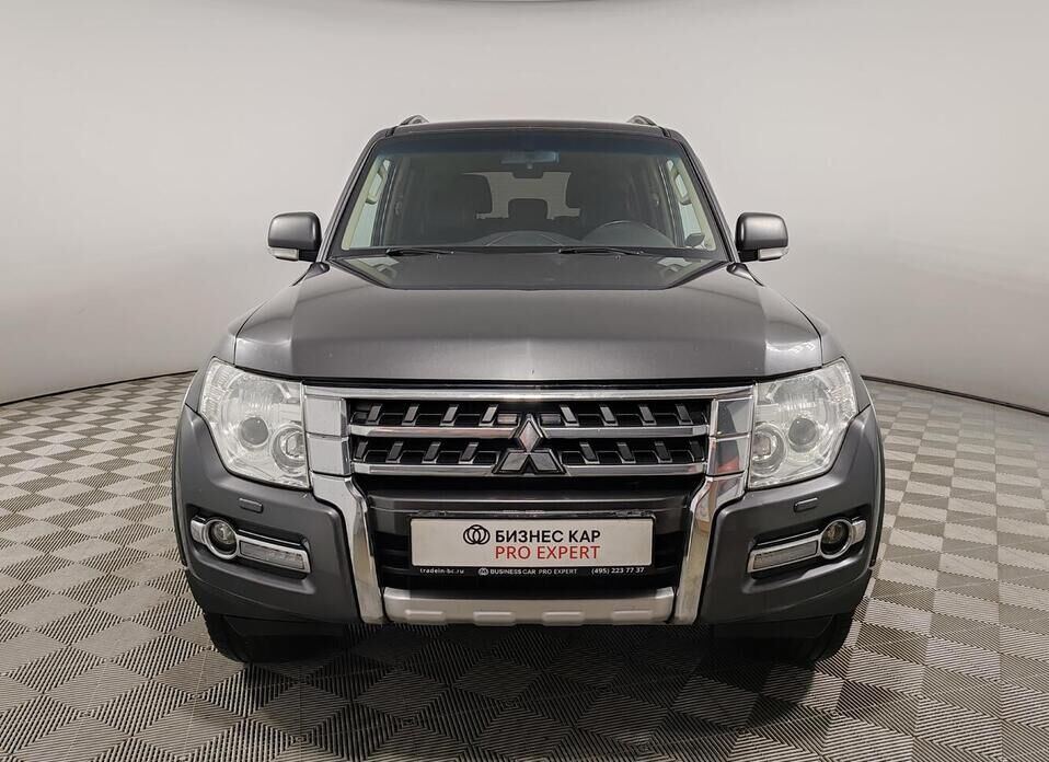 Mitsubishi Pajero, IV Рестайлинг 2 3.0 AT (174 л.с.) 4WD