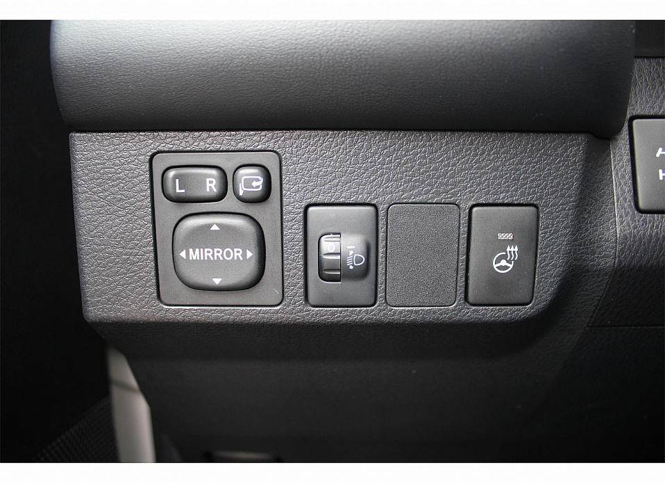 Toyota RAV4, IV (CA40) Рестайлинг 2.0 CVT (146 л.с.) 4WD