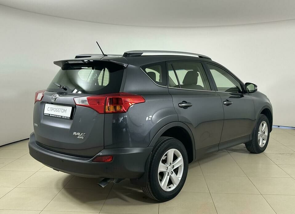 Toyota RAV4 2.0 MT (146 л.с.) 4WD