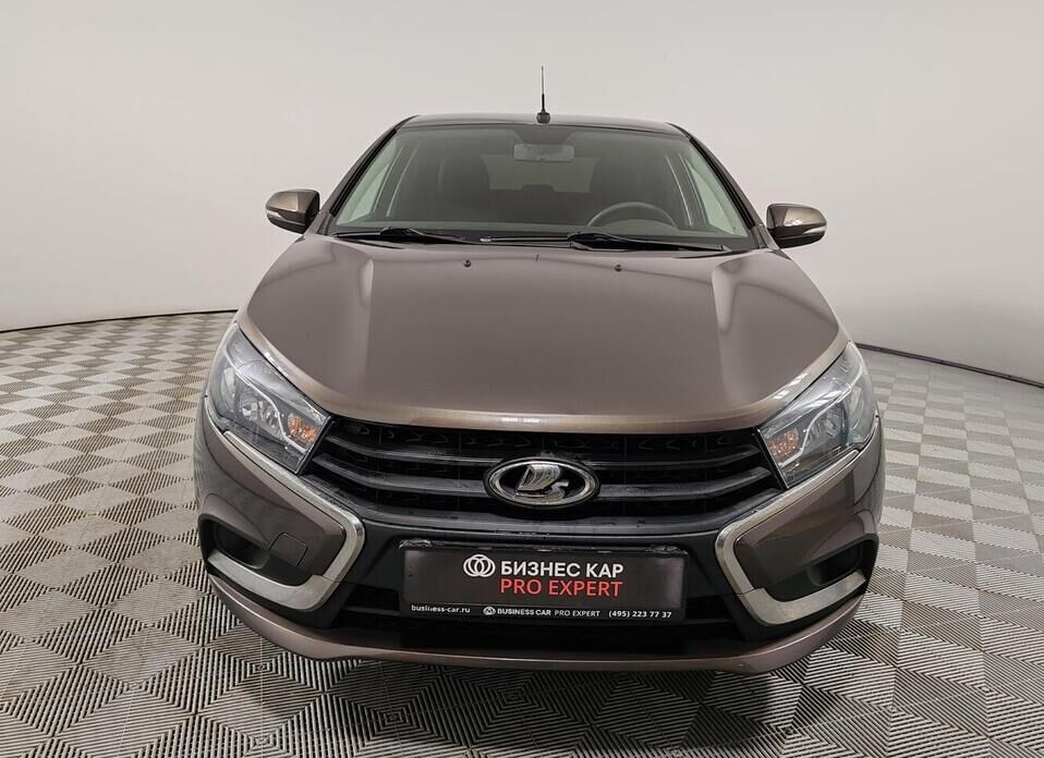 LADA (ВАЗ) Vesta, I 1.6 MT (106 л.с.)