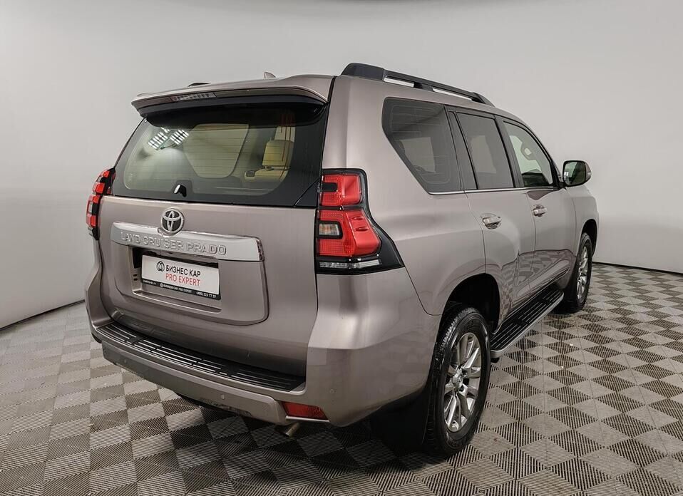 Toyota Land Cruiser Prado, 150 Series Рестайлинг 2 2.8d AT (177 л.с.) 4WD